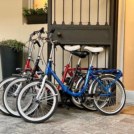 "La Portineria" Charming Apartment Old Town Como Lake Εξωτερικό φωτογραφία