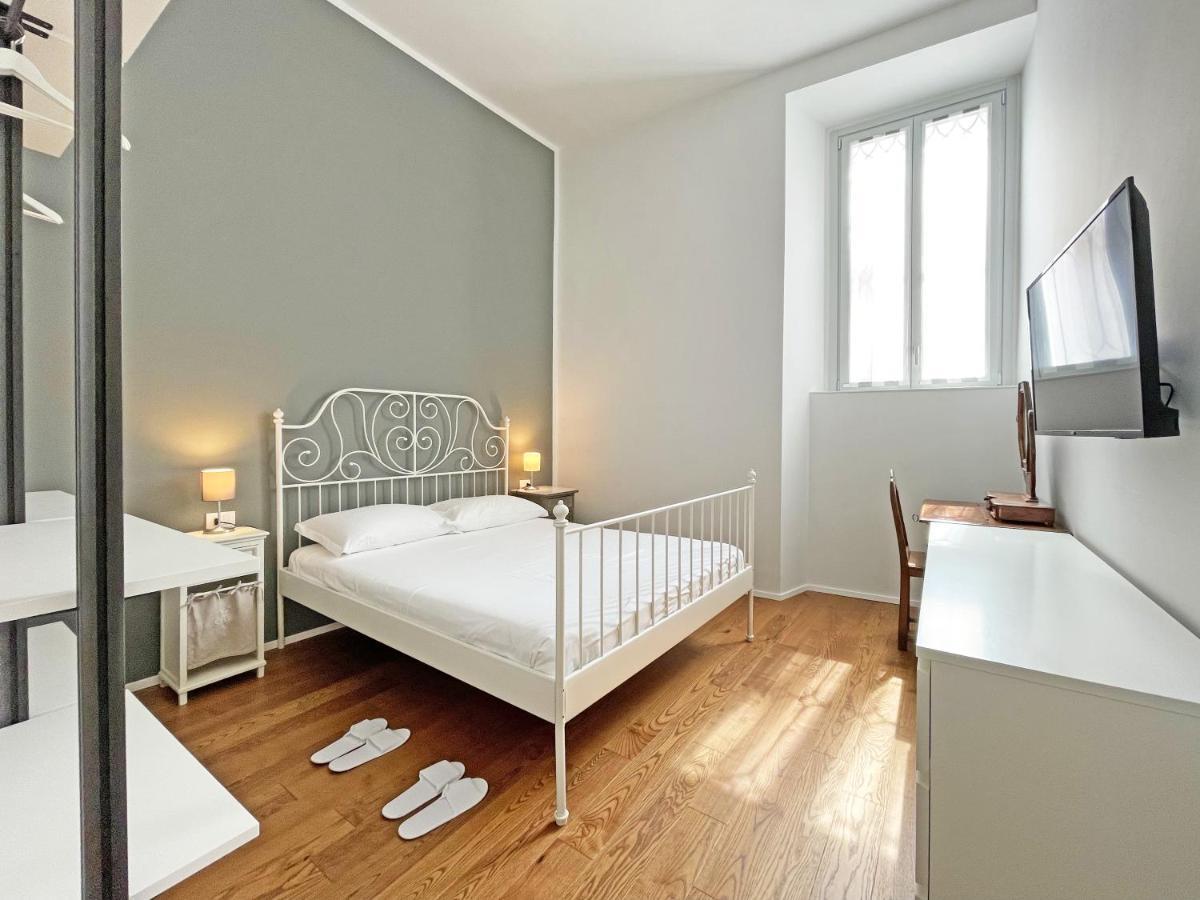 "La Portineria" Charming Apartment Old Town Como Lake Εξωτερικό φωτογραφία