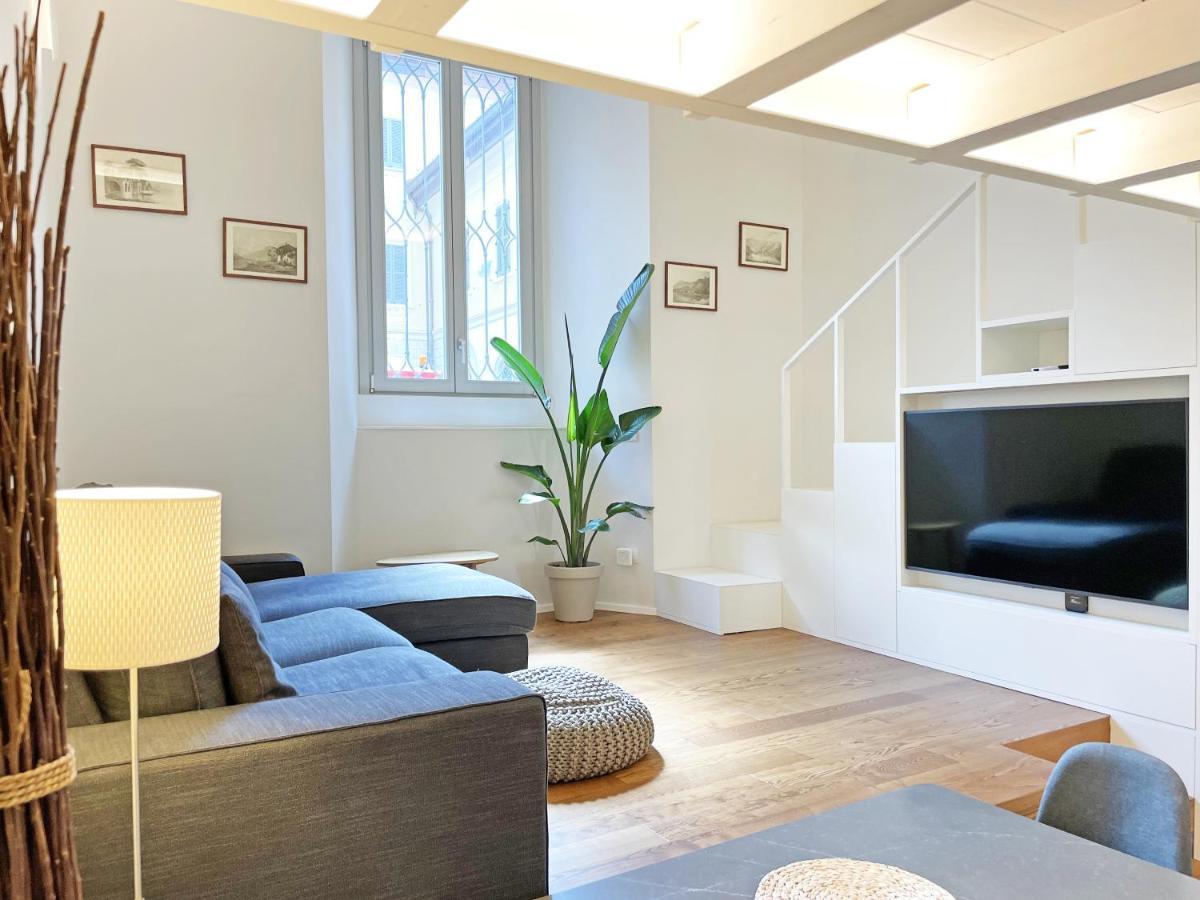 "La Portineria" Charming Apartment Old Town Como Lake Εξωτερικό φωτογραφία