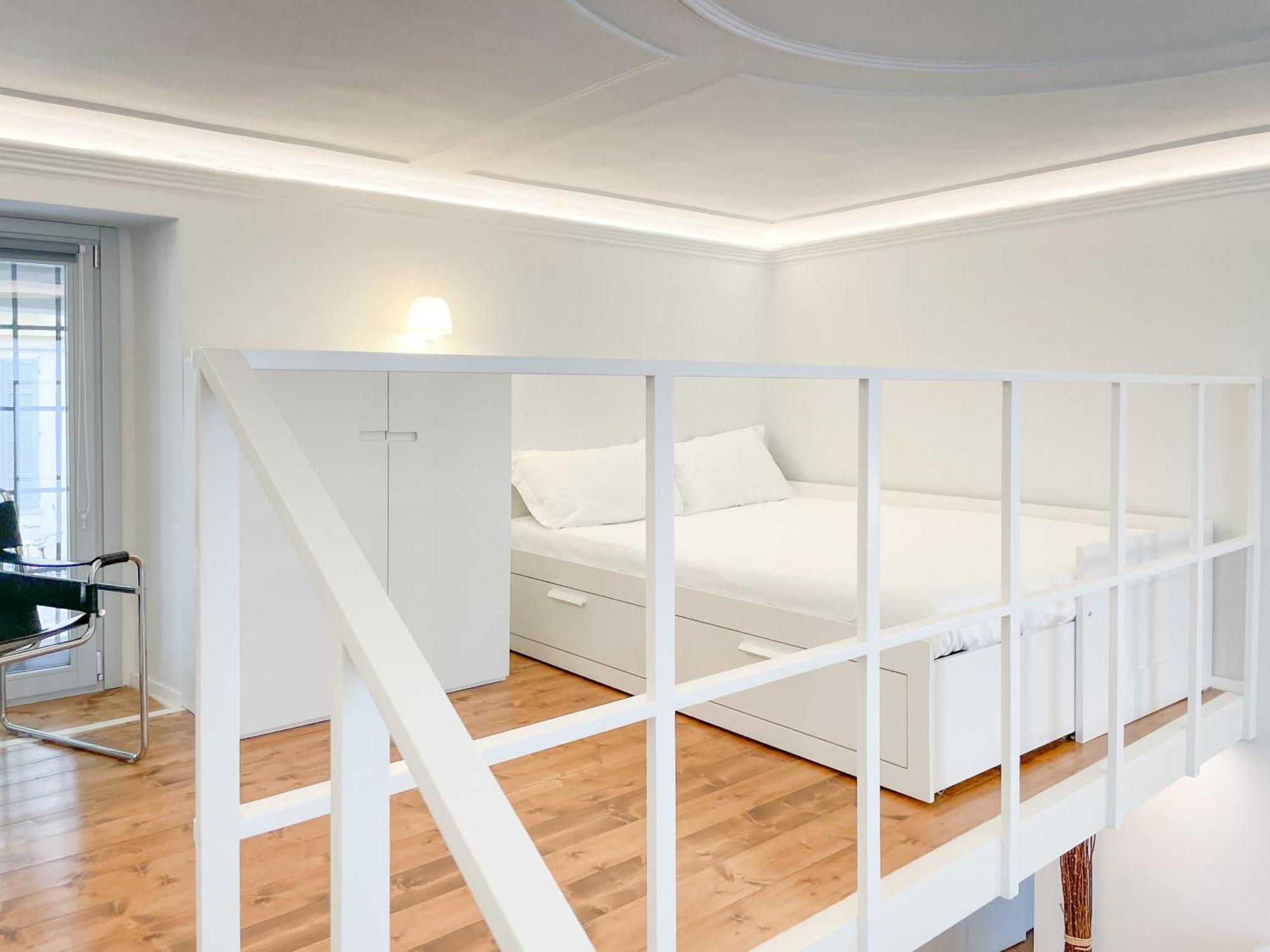 "La Portineria" Charming Apartment Old Town Como Lake Εξωτερικό φωτογραφία